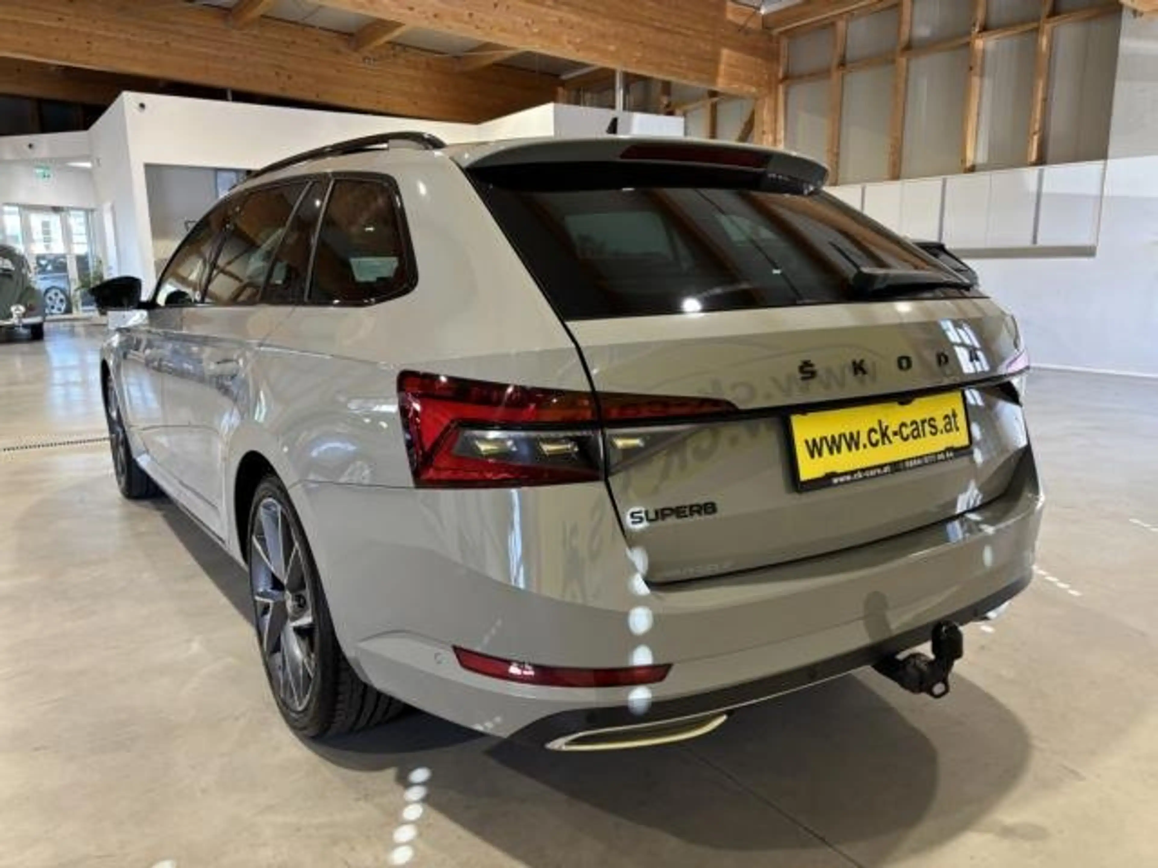 Skoda Superb SKY SPORTLINE MATRIX VIRTUAL COCKPIT 360°KAMERA — photo 8