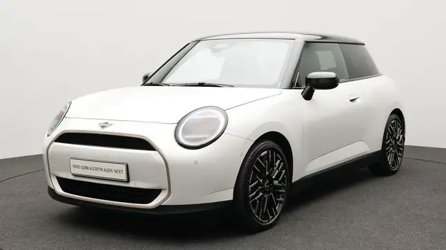MINI Cooper E Favoured Trim