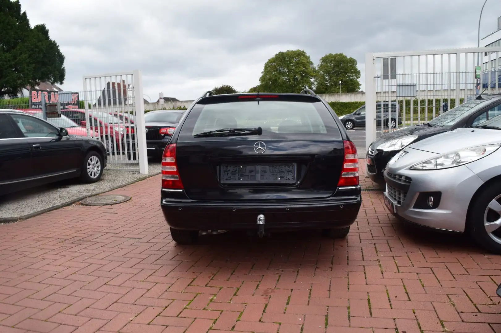 Mercedes-Benz C 220 T CDI TÜV NEU,AUTOMATIK,VOLLLEDER,AHK.,PDC Noir - 2