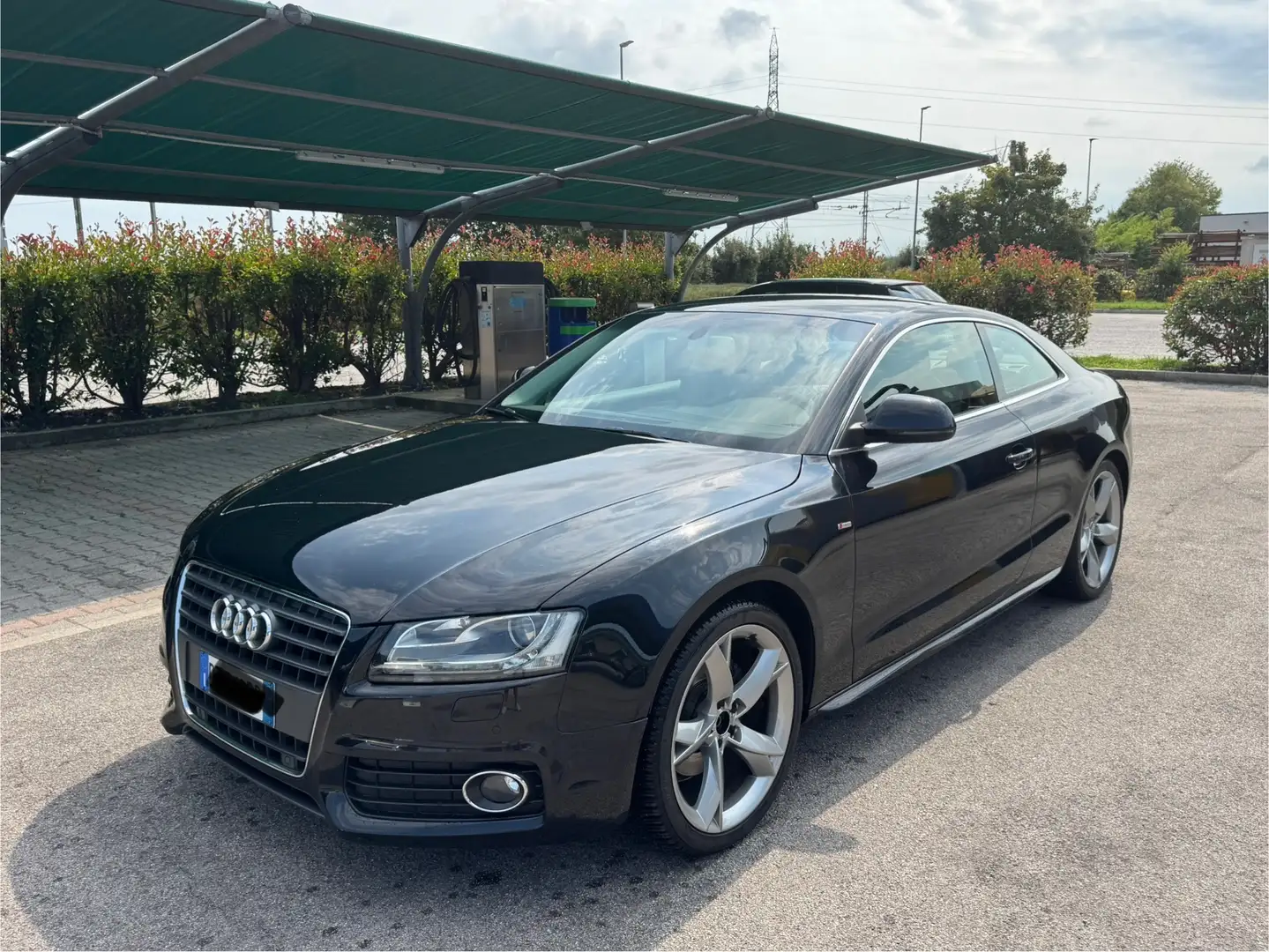 Audi A5 1.8 tfsi Ambiente - 2