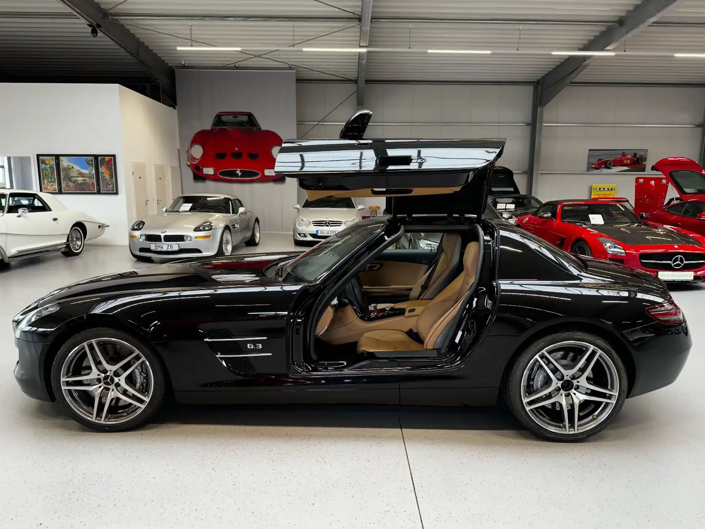 Mercedes-Benz SLS Coupe, deutsch wunderschön Schwarz - 1