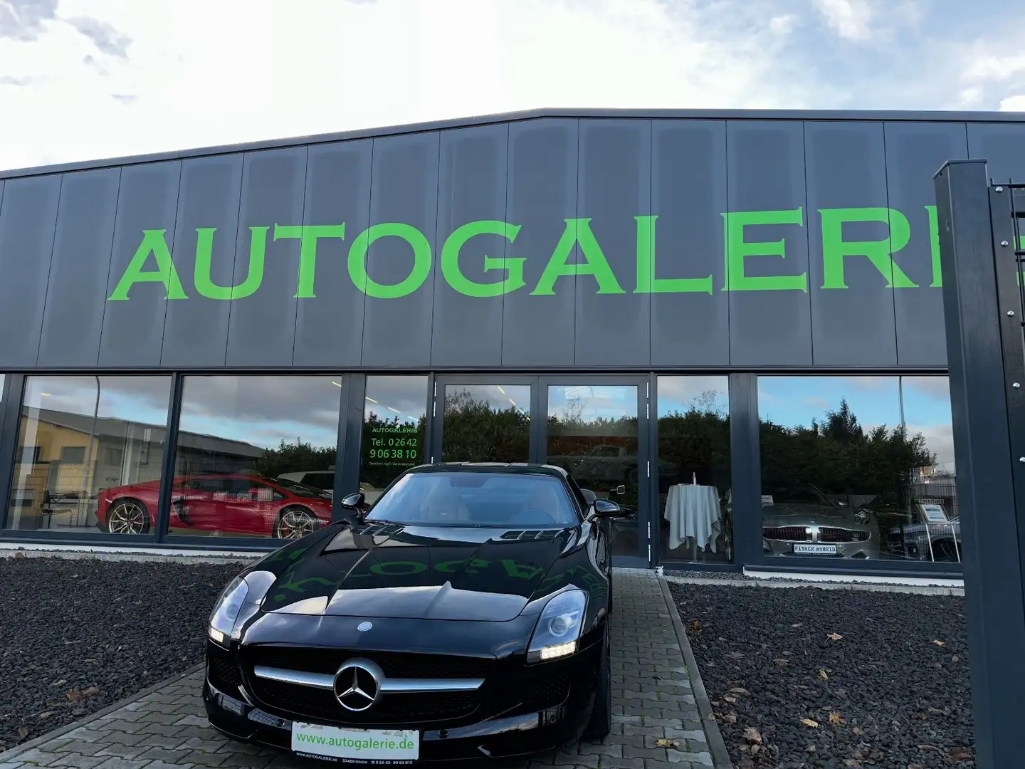 Mercedes-Benz SLS Coupe, deutsch wunderschön Schwarz - 2
