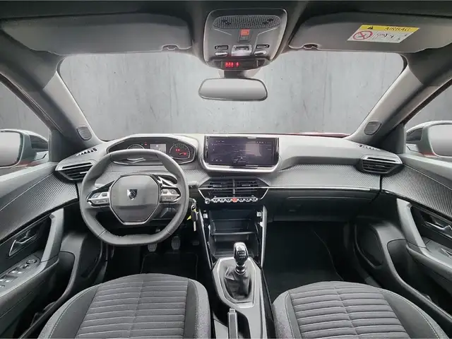 Peugeot 2008 view 12