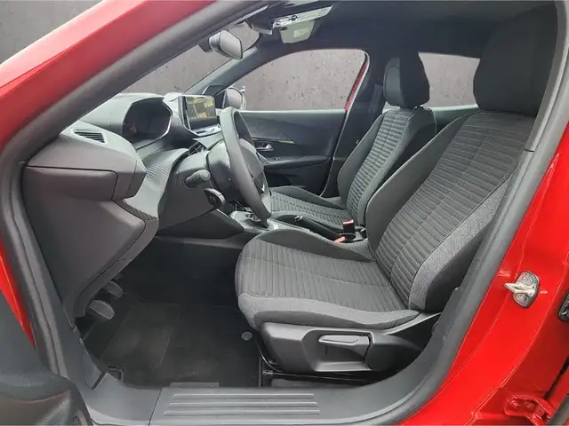 Peugeot 2008 view 9