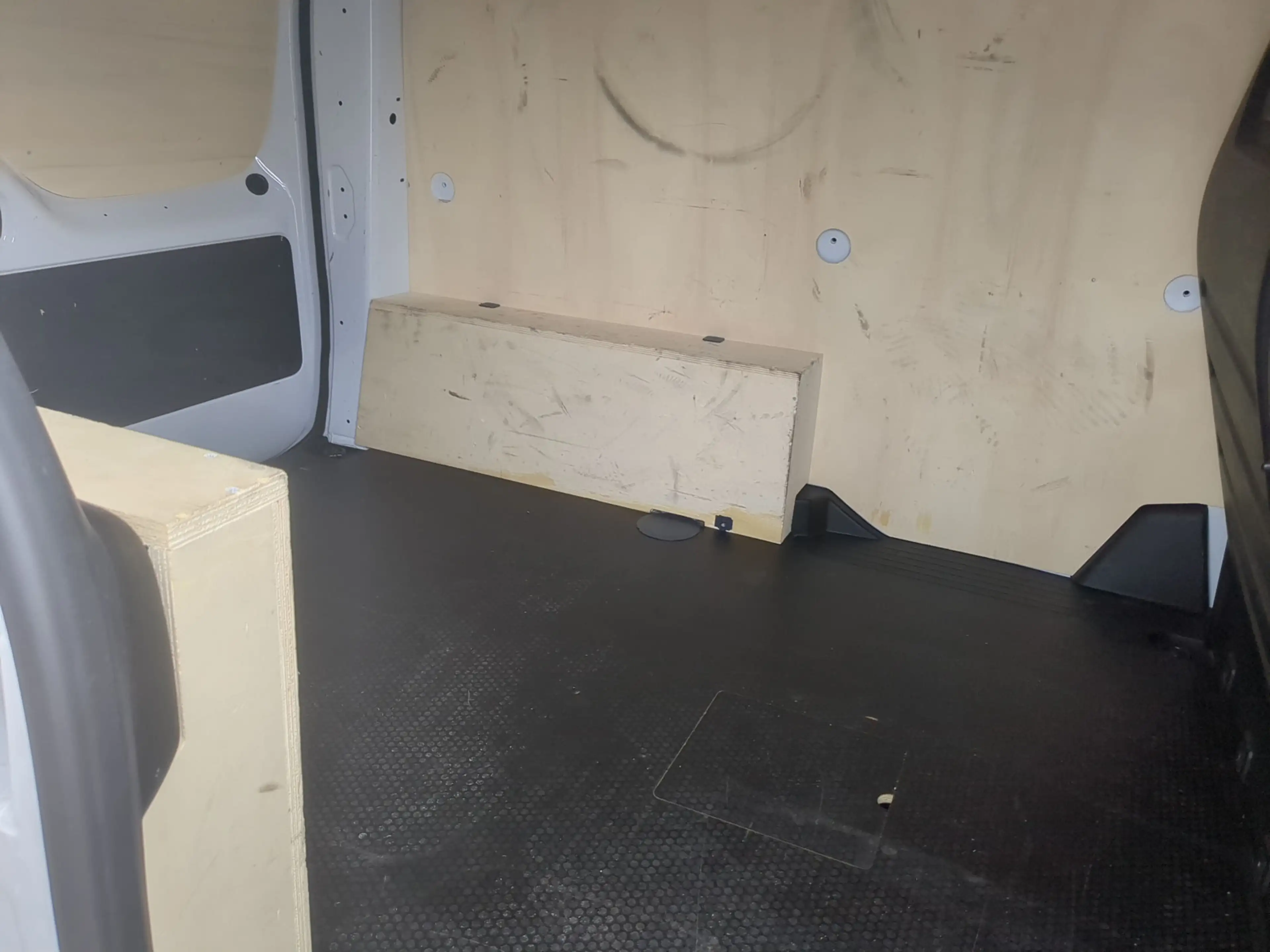 Nissan Townstar EV Accenta 45 kWh L1 PDC — photo 10