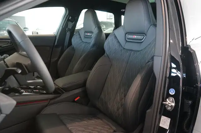 Audi S5 view 8