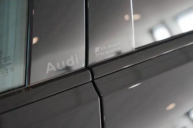 Audi S5 view 13