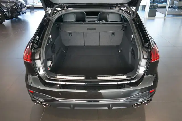 Audi S5 view 5
