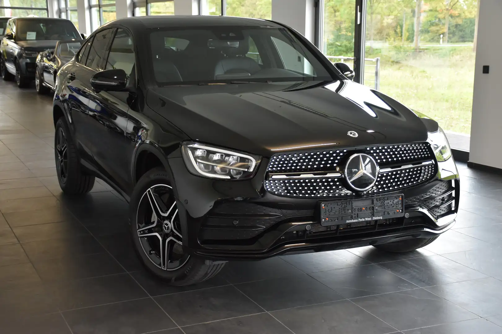 Mercedes-Benz GLC 300 de 4Matic COUPE 9G AMG Line"360CAM"DIG.TACHO"AHK" Schwarz - 2