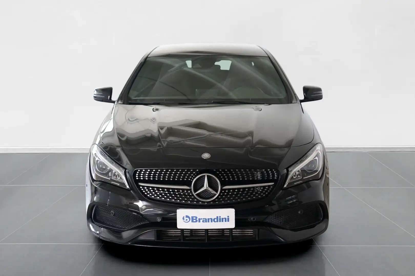 Mercedes-Benz CLA 200 200 d (cdi) Premium auto Negro - 2