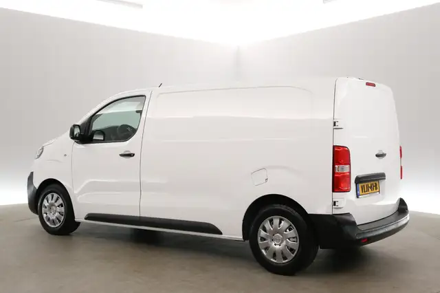 Opel Vivaro view 4