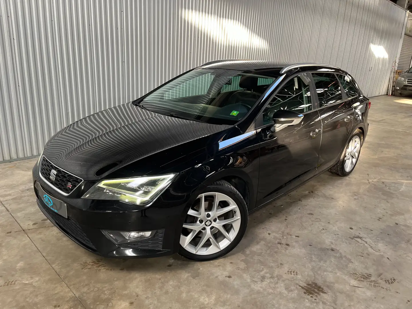 SEAT Leon Leon ST 2.0 TDI FR EXPORTPRIJS Noir - 2