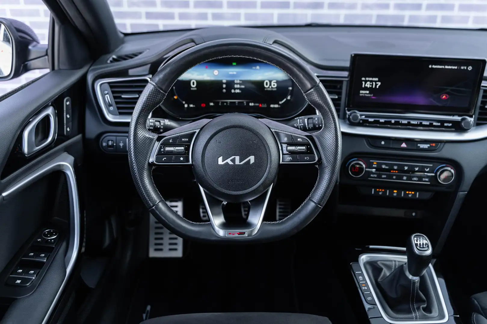 Kia Ceed SW / cee'd SW Sportswagon 1.5 T-GDi GT-PlusLine | Elektrisch sch Zwart - 2