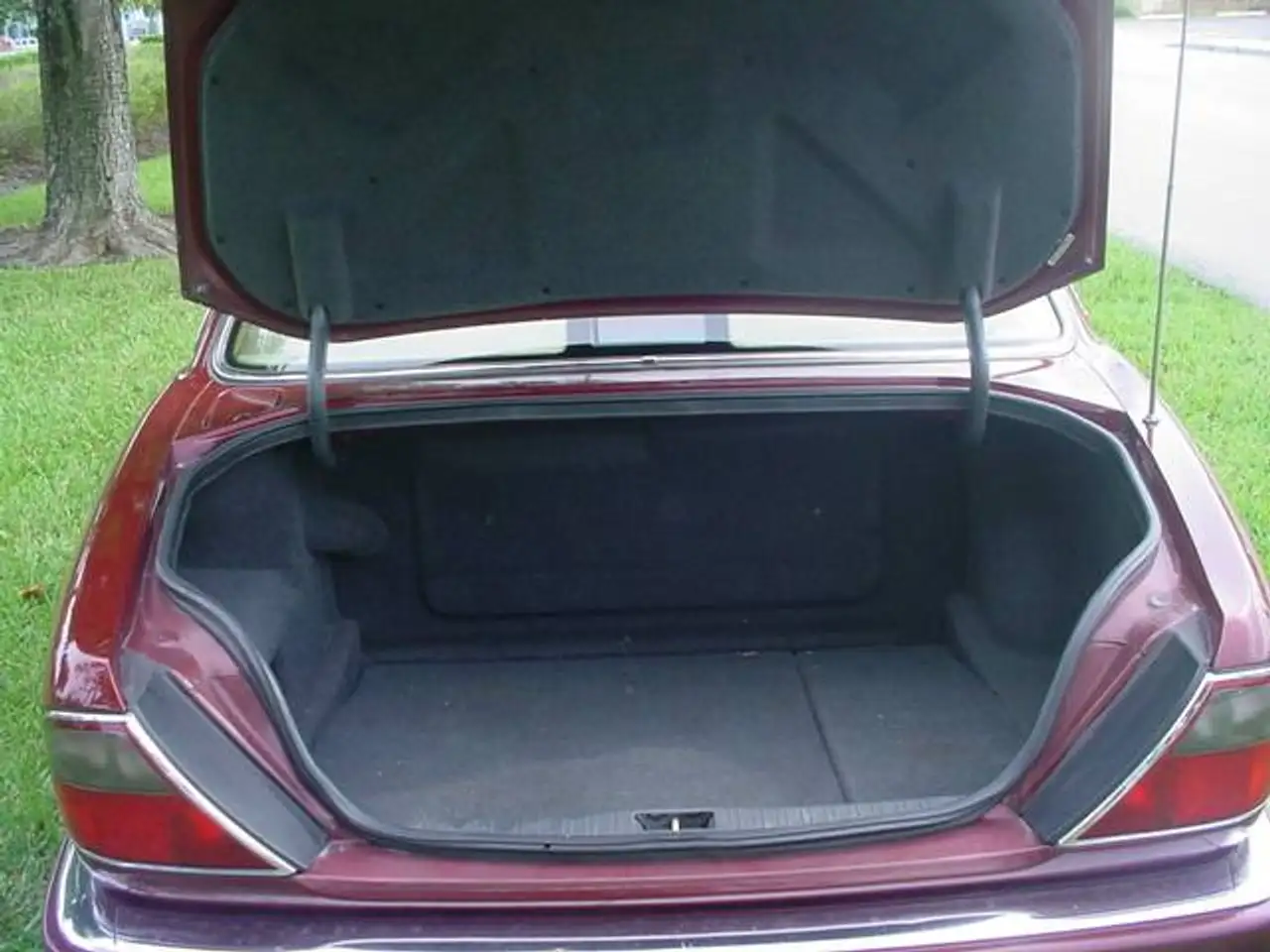 1997 Jaguar XJ