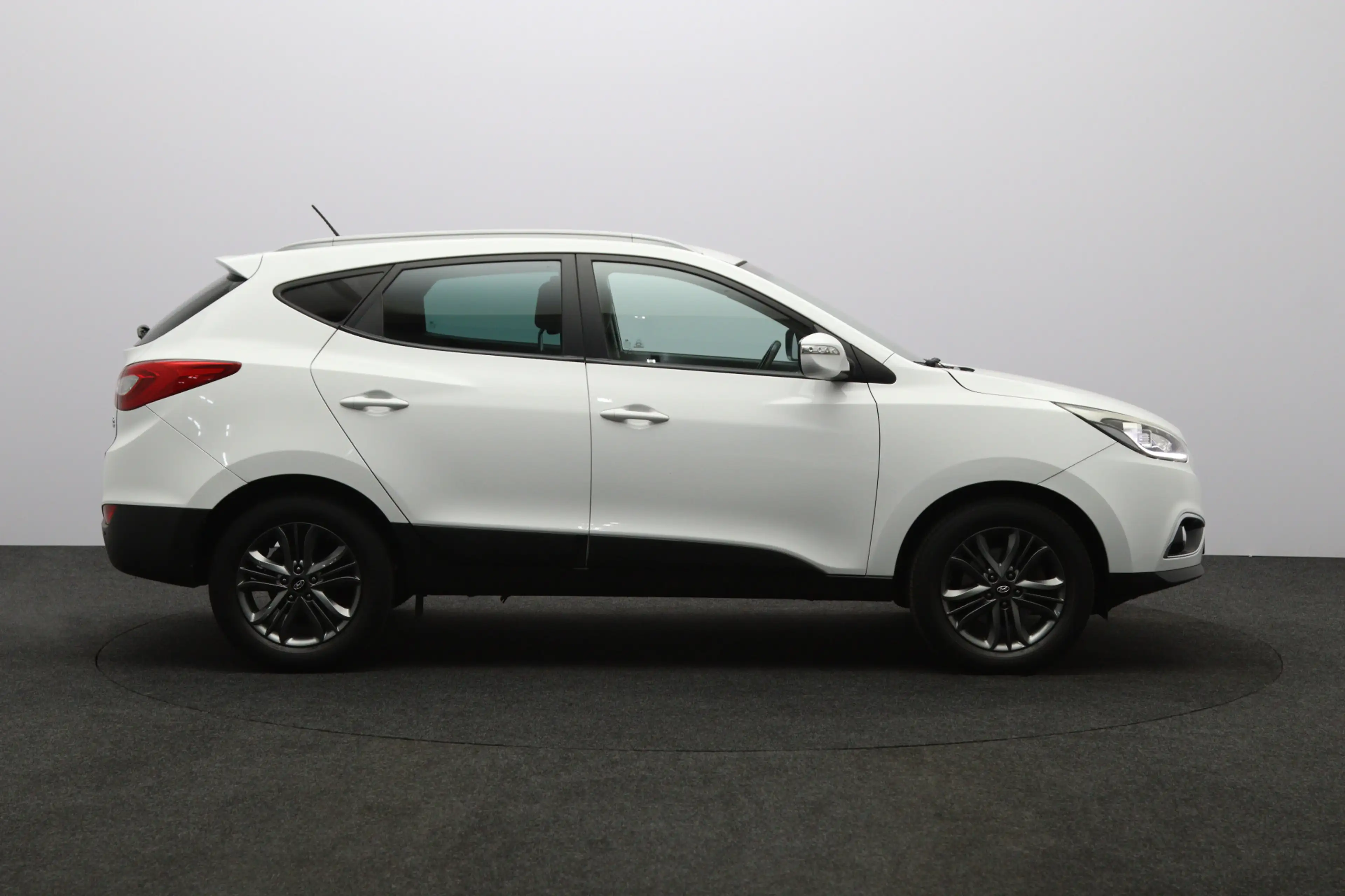 Hyundai iX35 1.6i 135 PK GDI Go! Leder, Stoelverwarming, Camera — photo 13