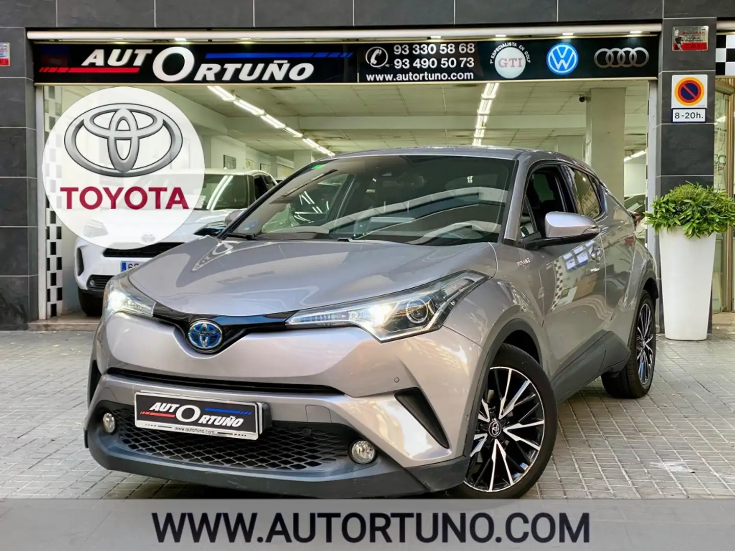 Toyota C-HR 125H Advance Gris - 1