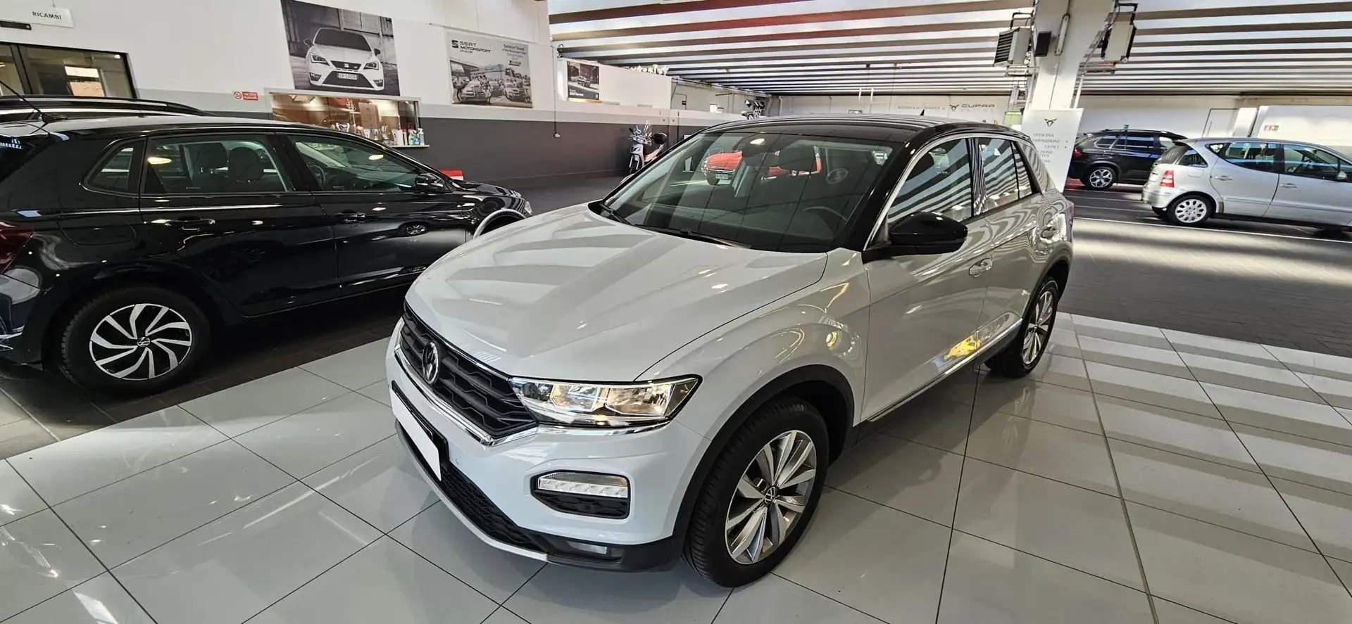 Volkswagen T-Roc T-Roc 1.5 tsi Style dsg Blanc - 2