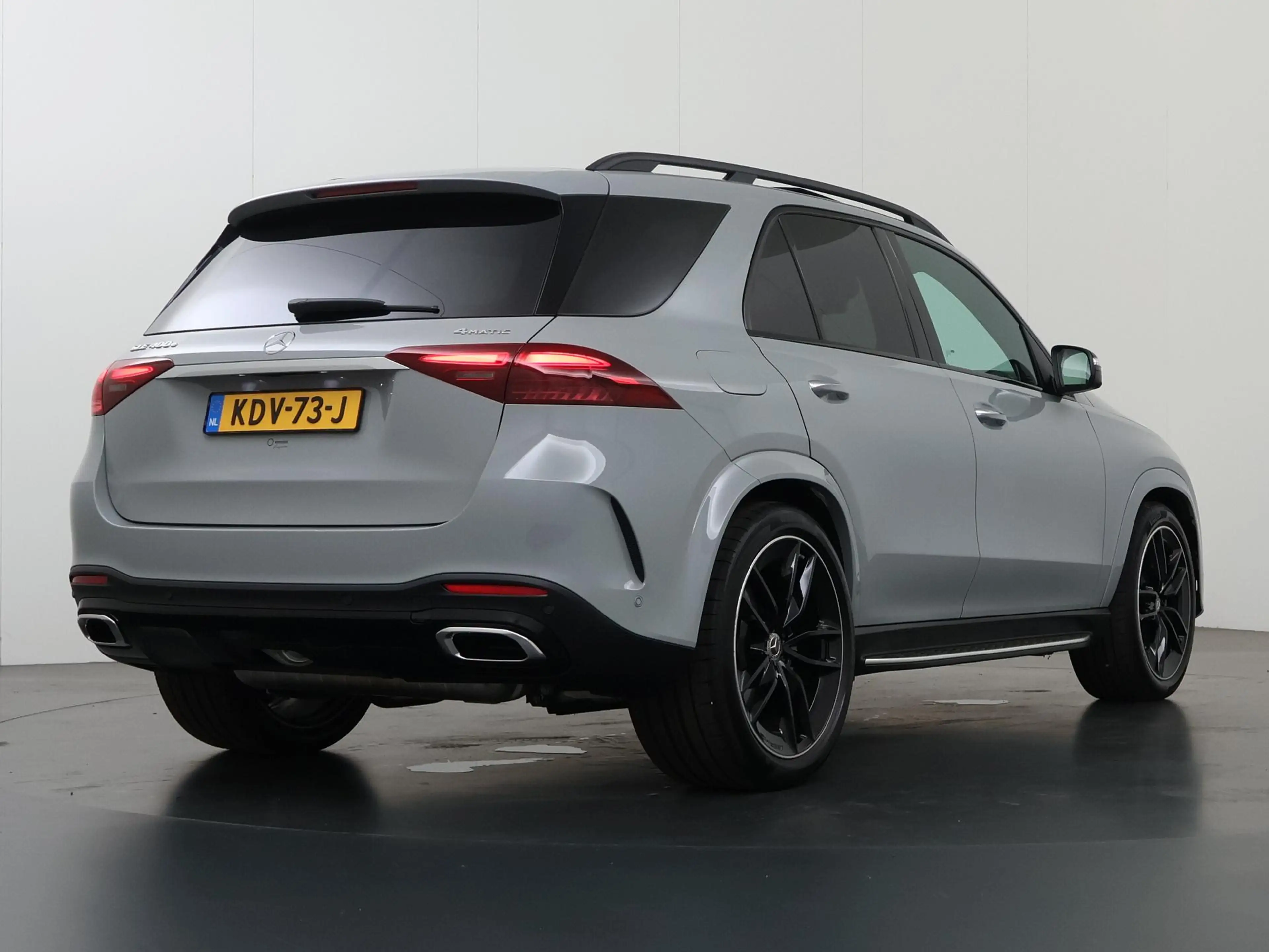 Mercedes-Benz GLE 400 400e 4MATIC Sport Edition | AMG line | Night | Pre — photo 2