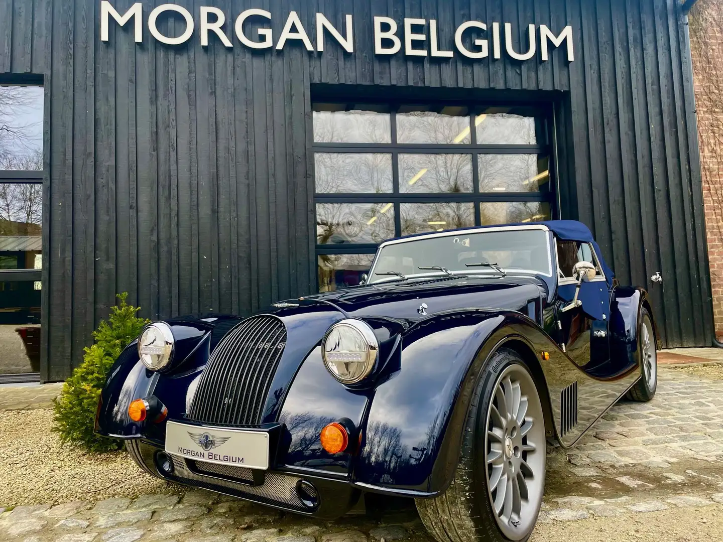Morgan Plus Six Blau - 1