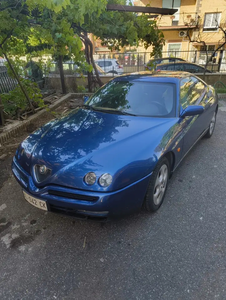Alfa Romeo GTV 2.0 ts 16v, foto 1