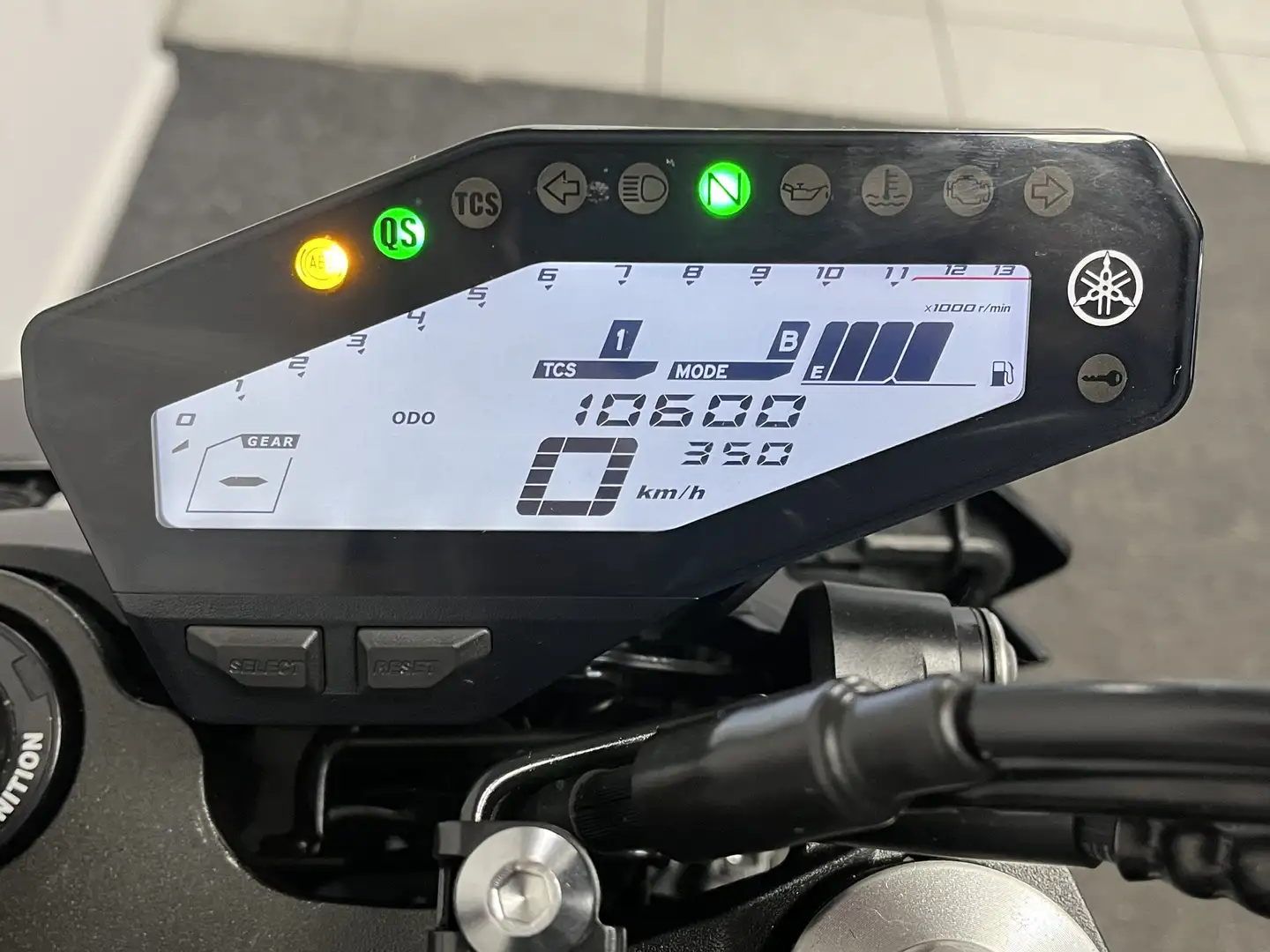 Yamaha MT-09 ABS Чорний - 2