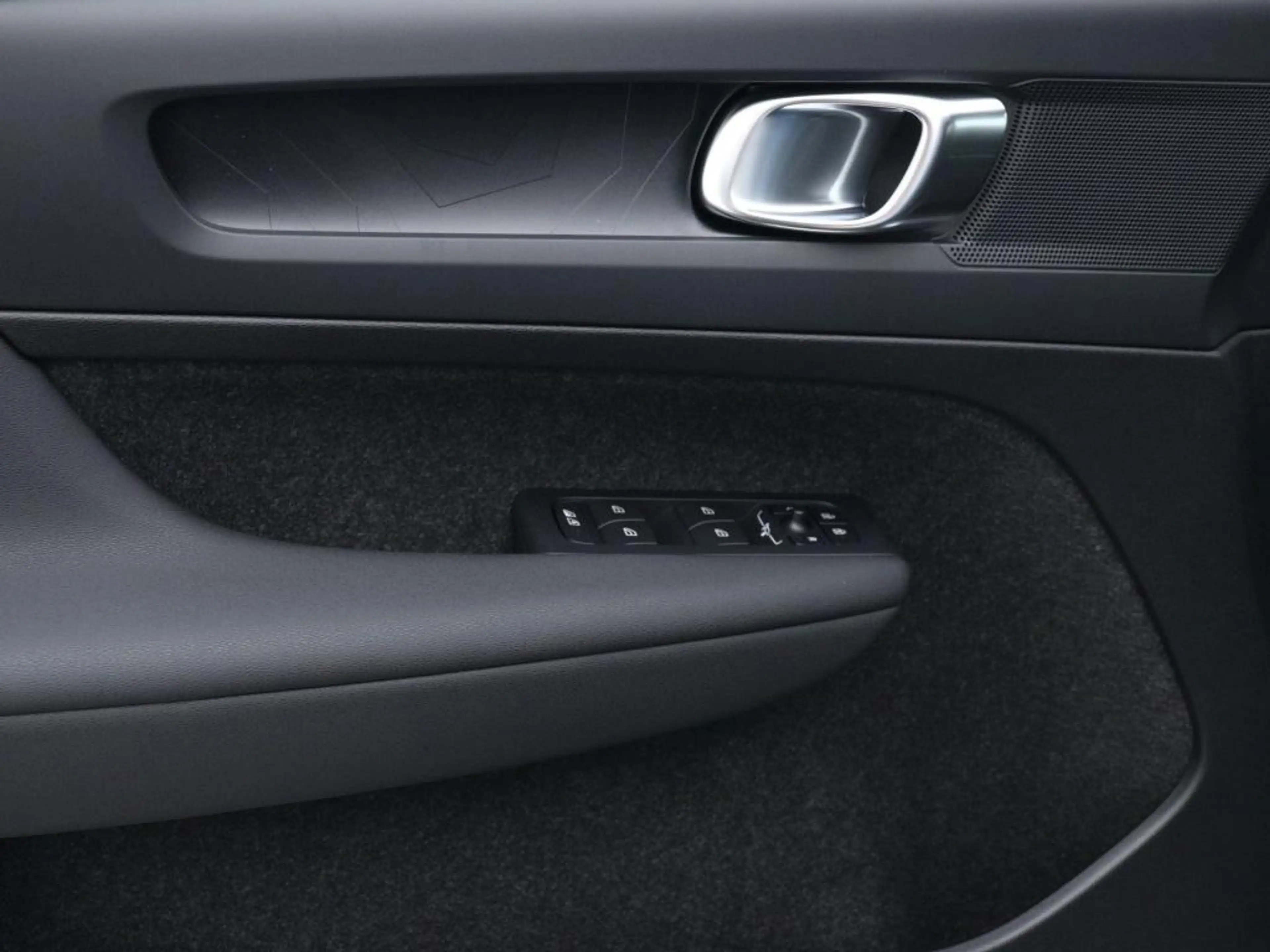 Volvo C40 Extended Plus 82 kWh Adaptive cruise | Trekhaak | — photo 15
