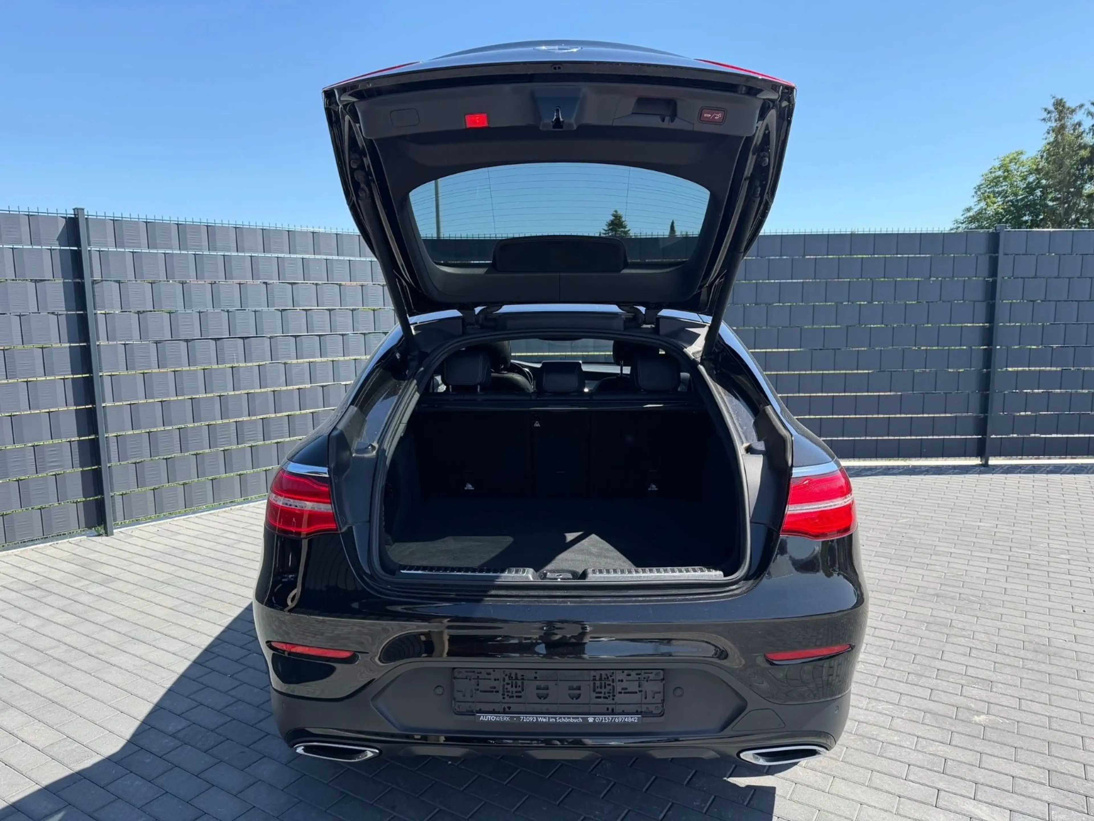 Mercedes-Benz GLC 350 d 4M Coupé*9G*AMG*360*DISTR+*NIGHT*LED* — photo 13