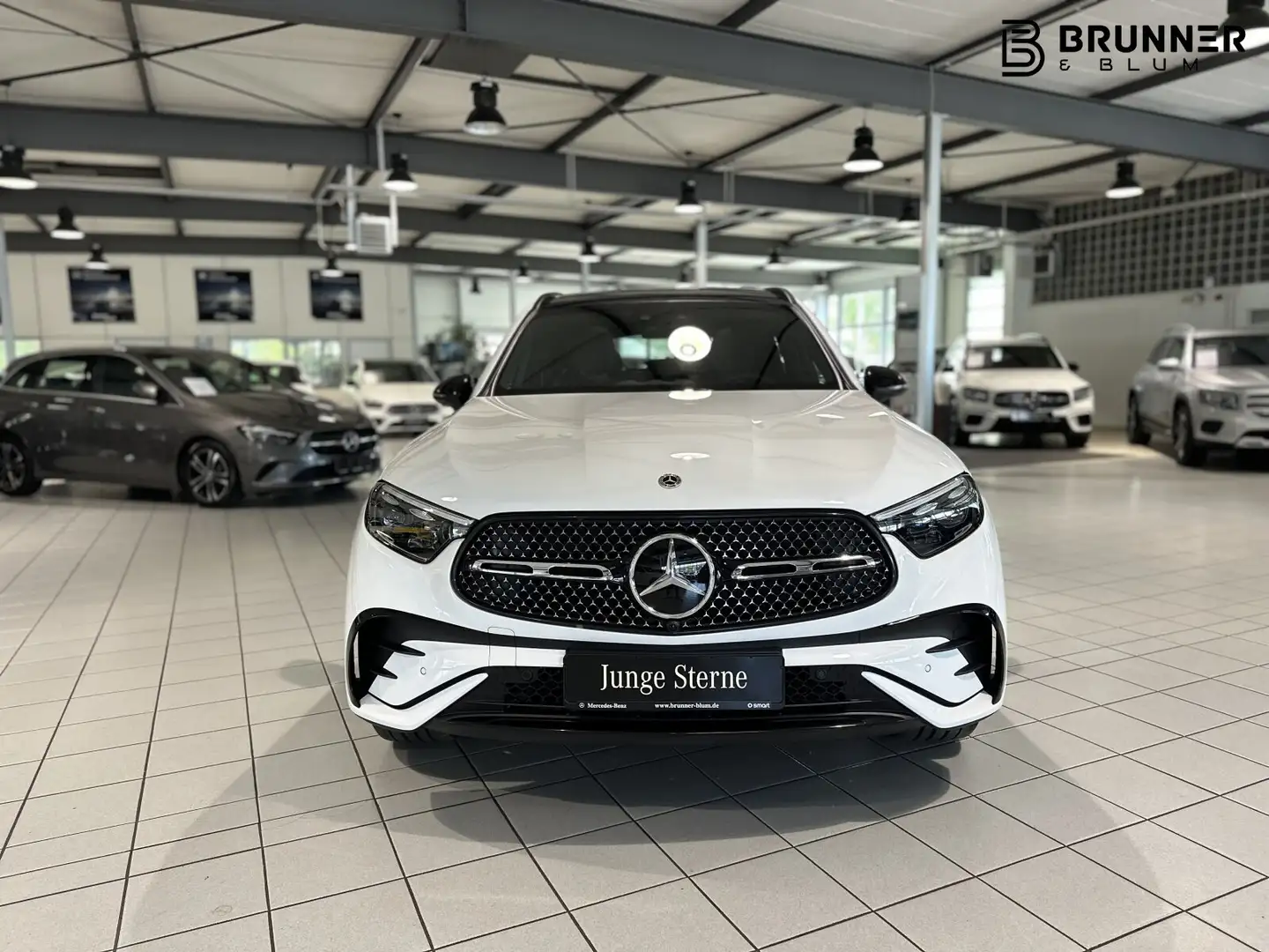 Mercedes-Benz GLC 220 GLC 220 d 4M AMG,Pano,AHK,Distronic,Sound,LM 20Z Weiß - 2