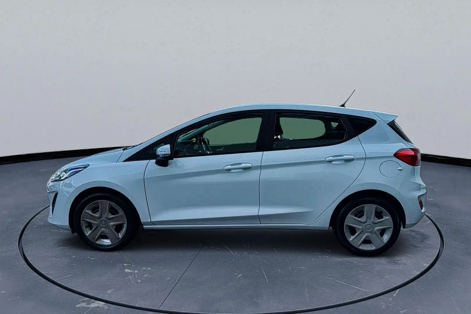 Ford Fiesta 1.1 Trend Wit - 2