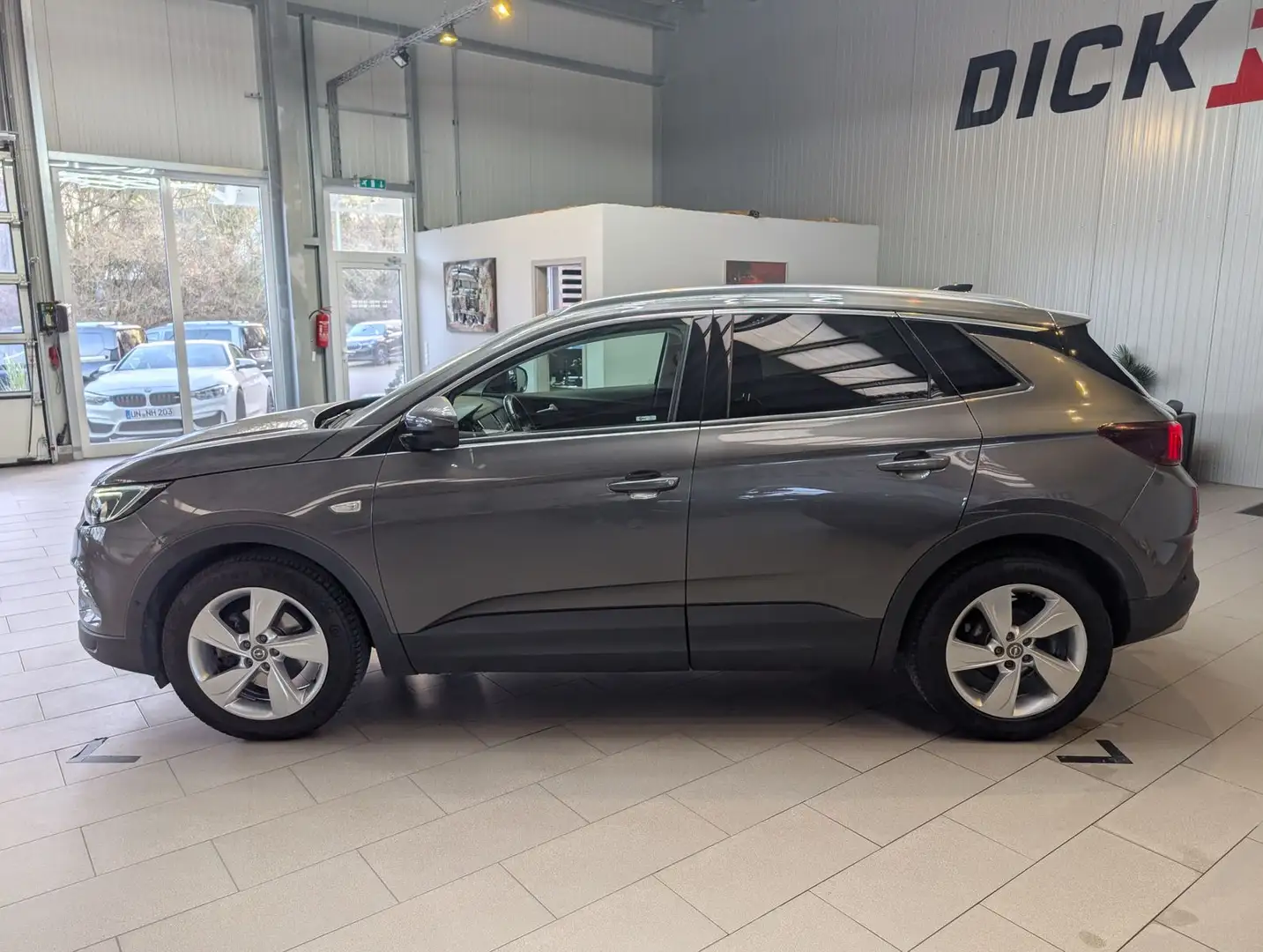 Opel Grandland X Innovation LED AHK Keyless el. Heck. Gris - 2