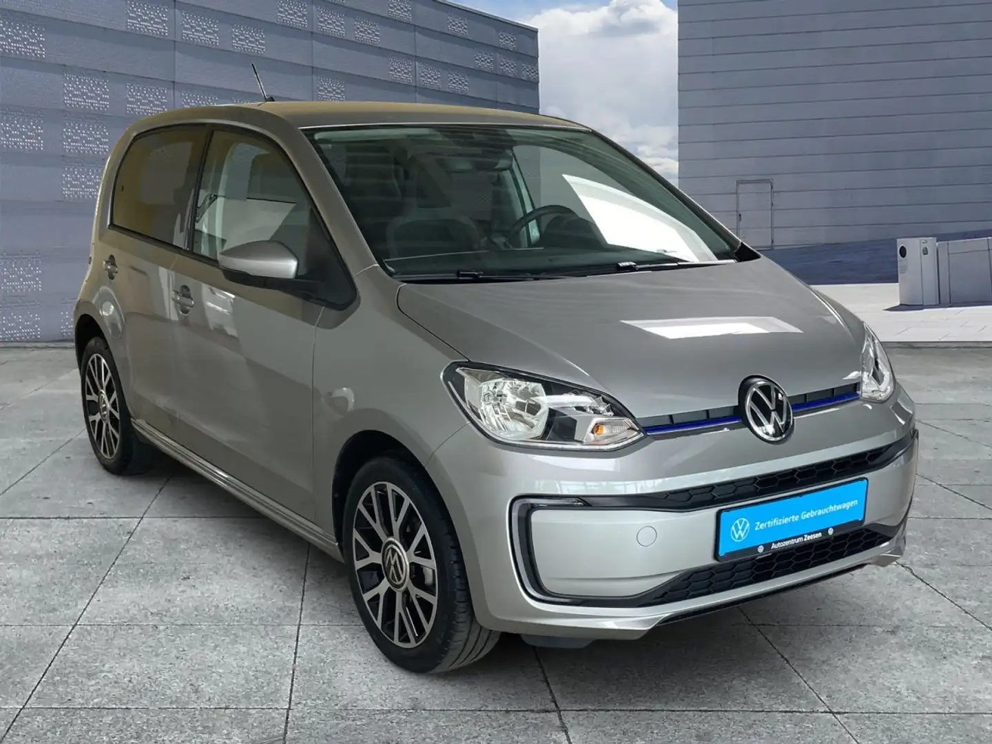 Volkswagen e-up! ! Edition 1-Gang-Automatik+EPH+DAB+USB+SHZ+ Klima Plateado - 2
