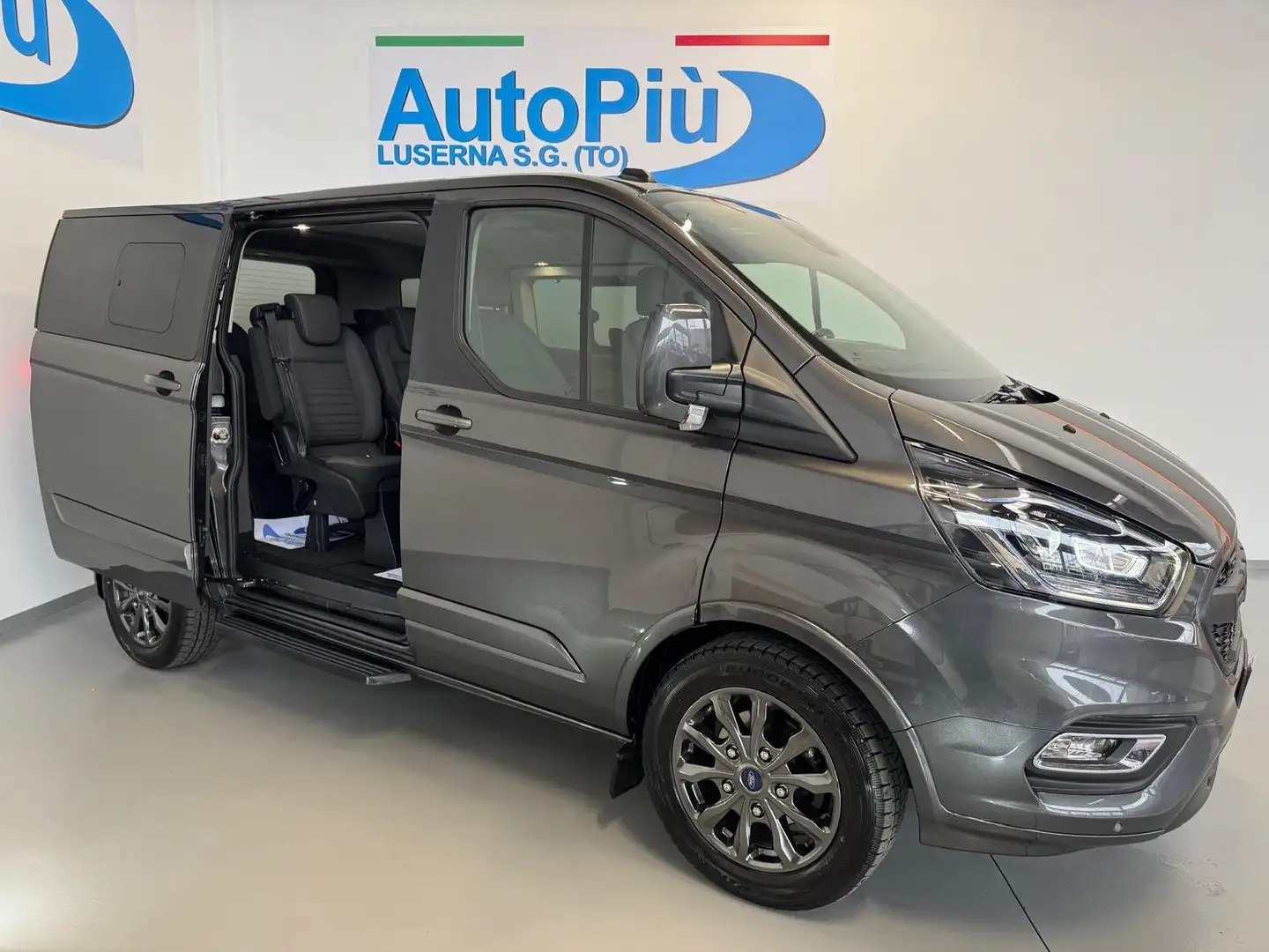Ford Tourneo Custom Grijs - 1