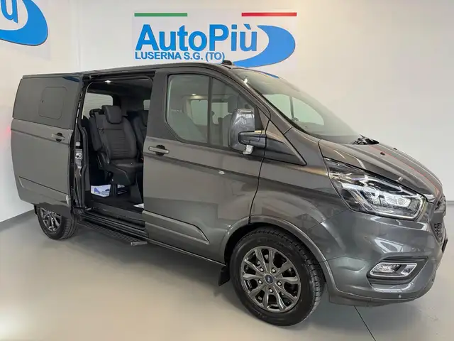 Ford Tourneo Custom