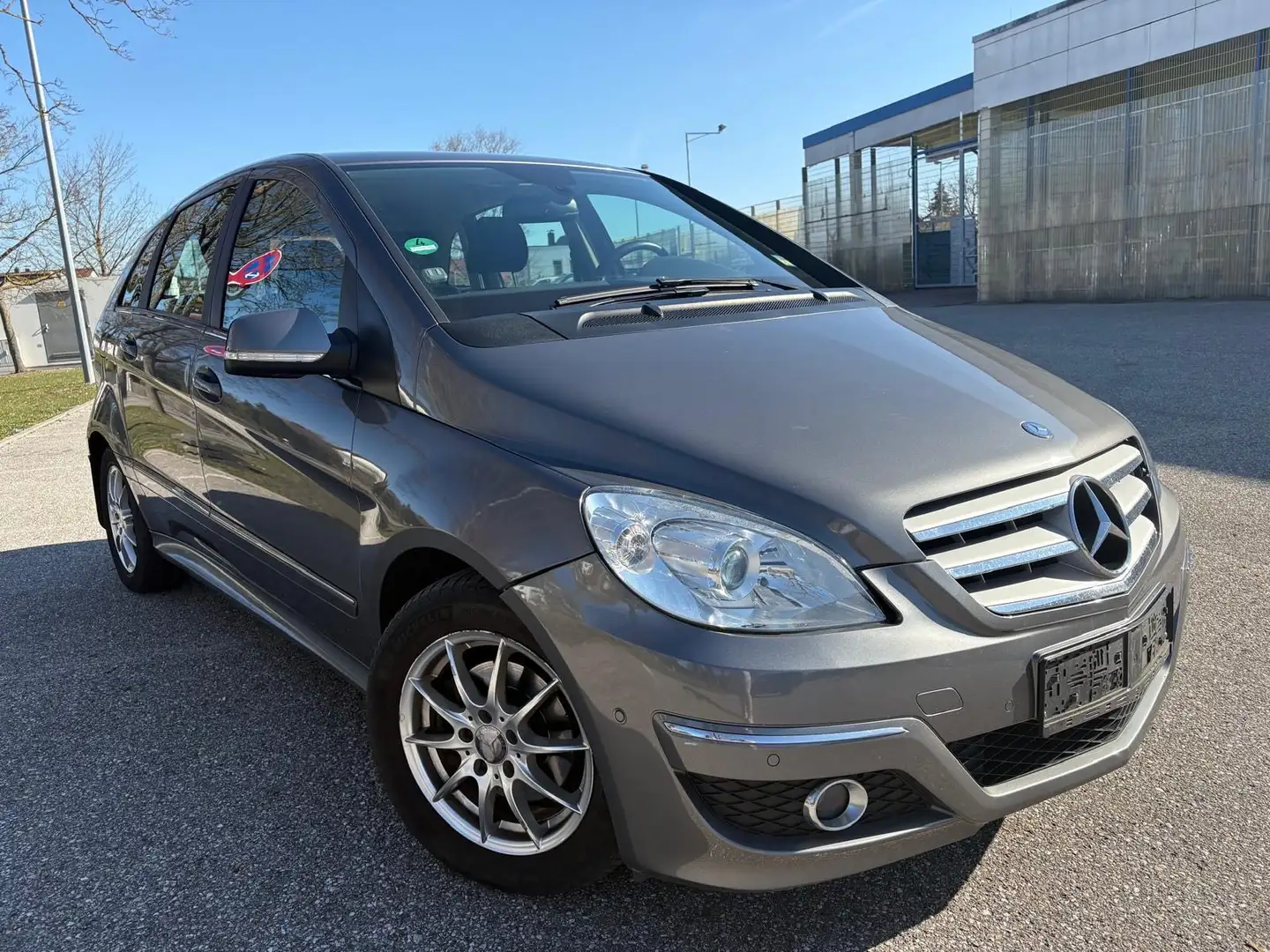 Mercedes-Benz B 180 Mercedes B180 CDI/TÜV 09.26 wenig KM - 1
