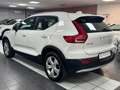 Volvo XC40 Momentum AWD CAM/LEDER/NAVI/SHZ/HuK Weiß - thumbnail 5