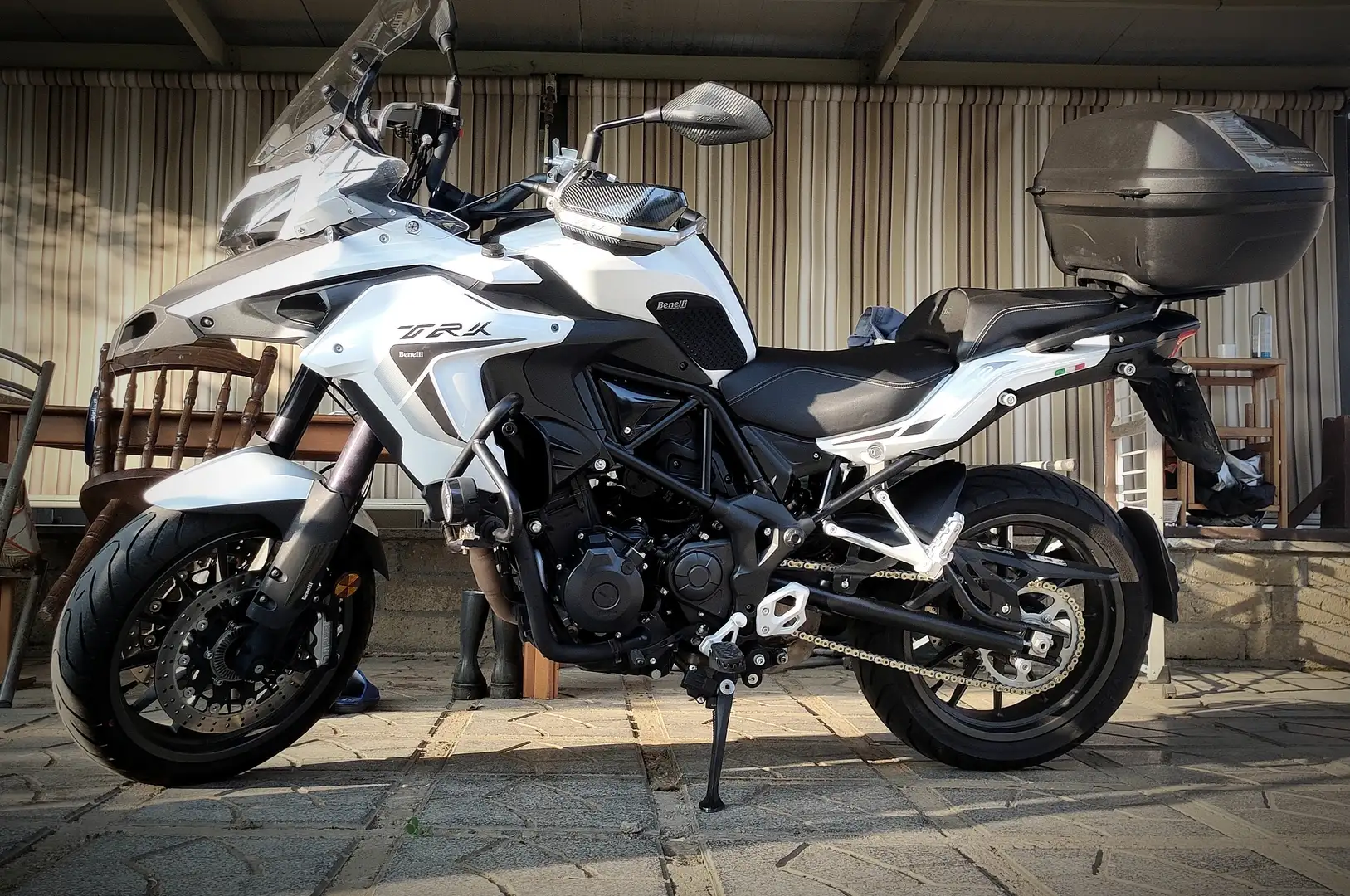 Benelli TRK 502 Strada Blanco - 1