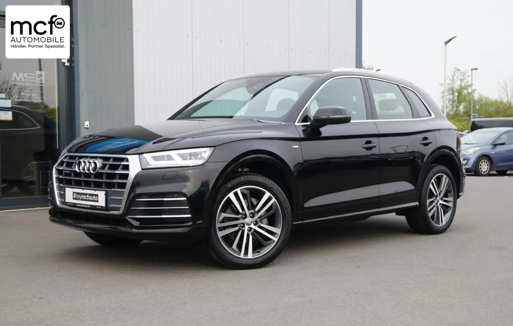 Audi Q5 40 TDI quattro sport S-Line *Pano*20"*LED* Negro - 1
