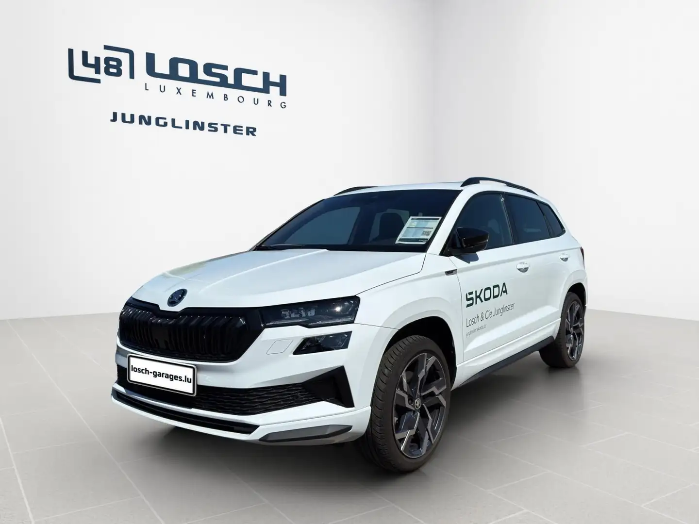 Skoda Karoq Sportline Blanc - 1