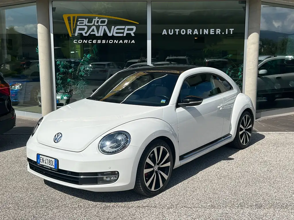 Volkswagen Maggiolino 2012 из Европы — купить под ключ