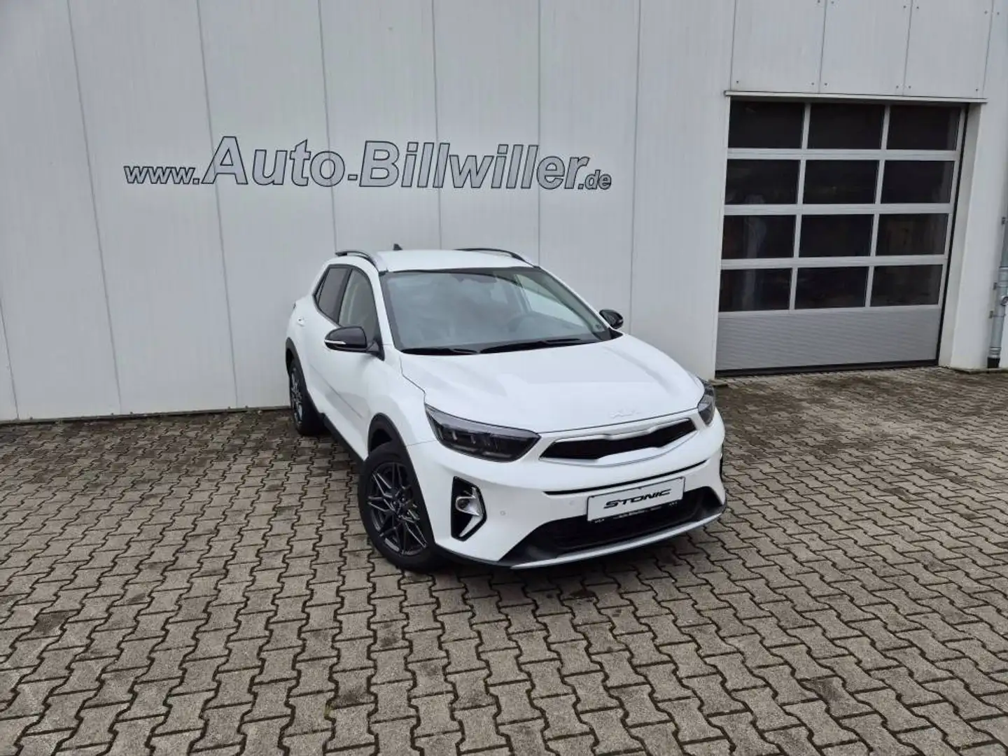 Kia Stonic 1.0 T-GDI (100 PS) MHEV Nightline Weiß - 1