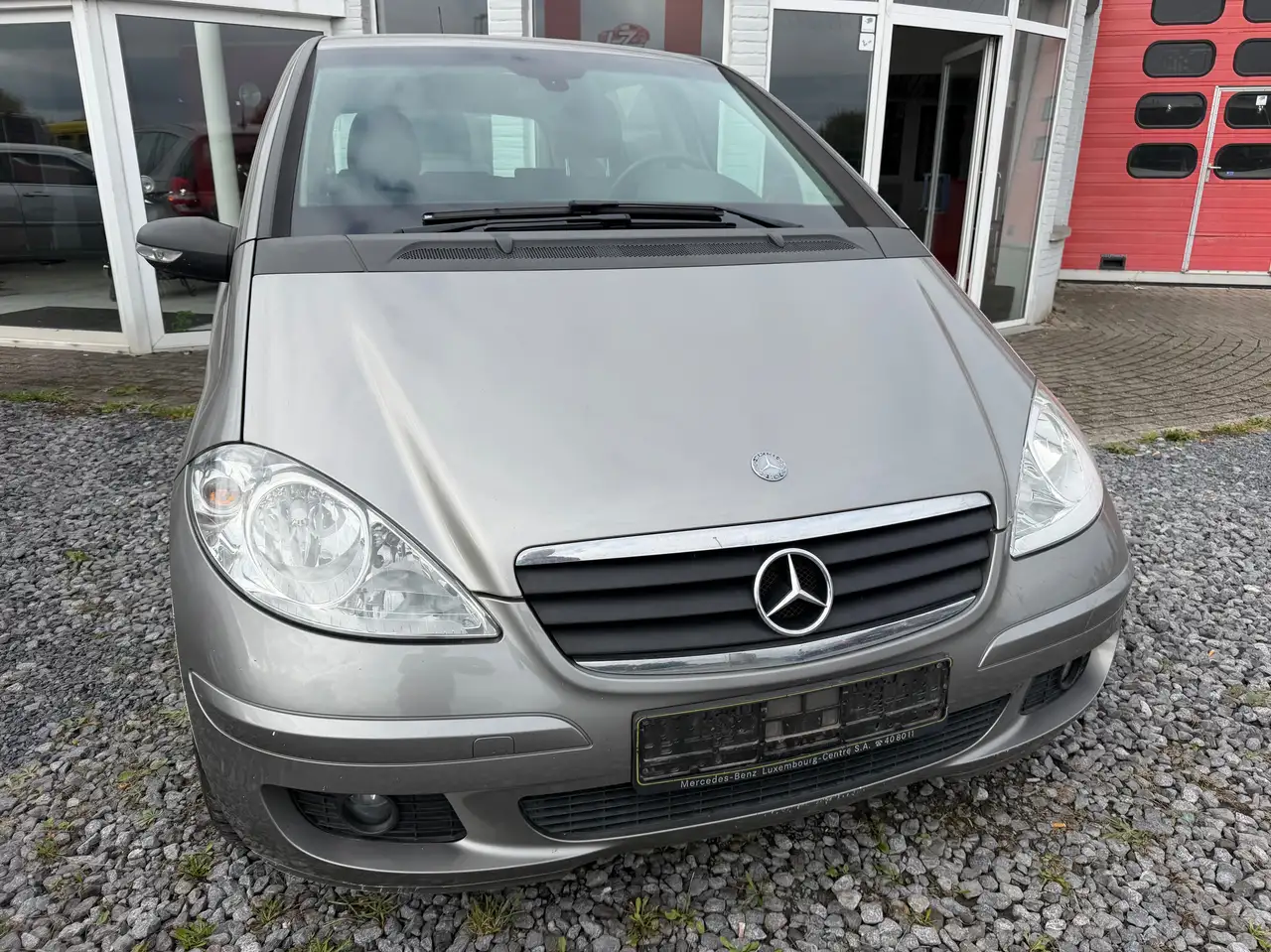Mercedes-Benz A 180