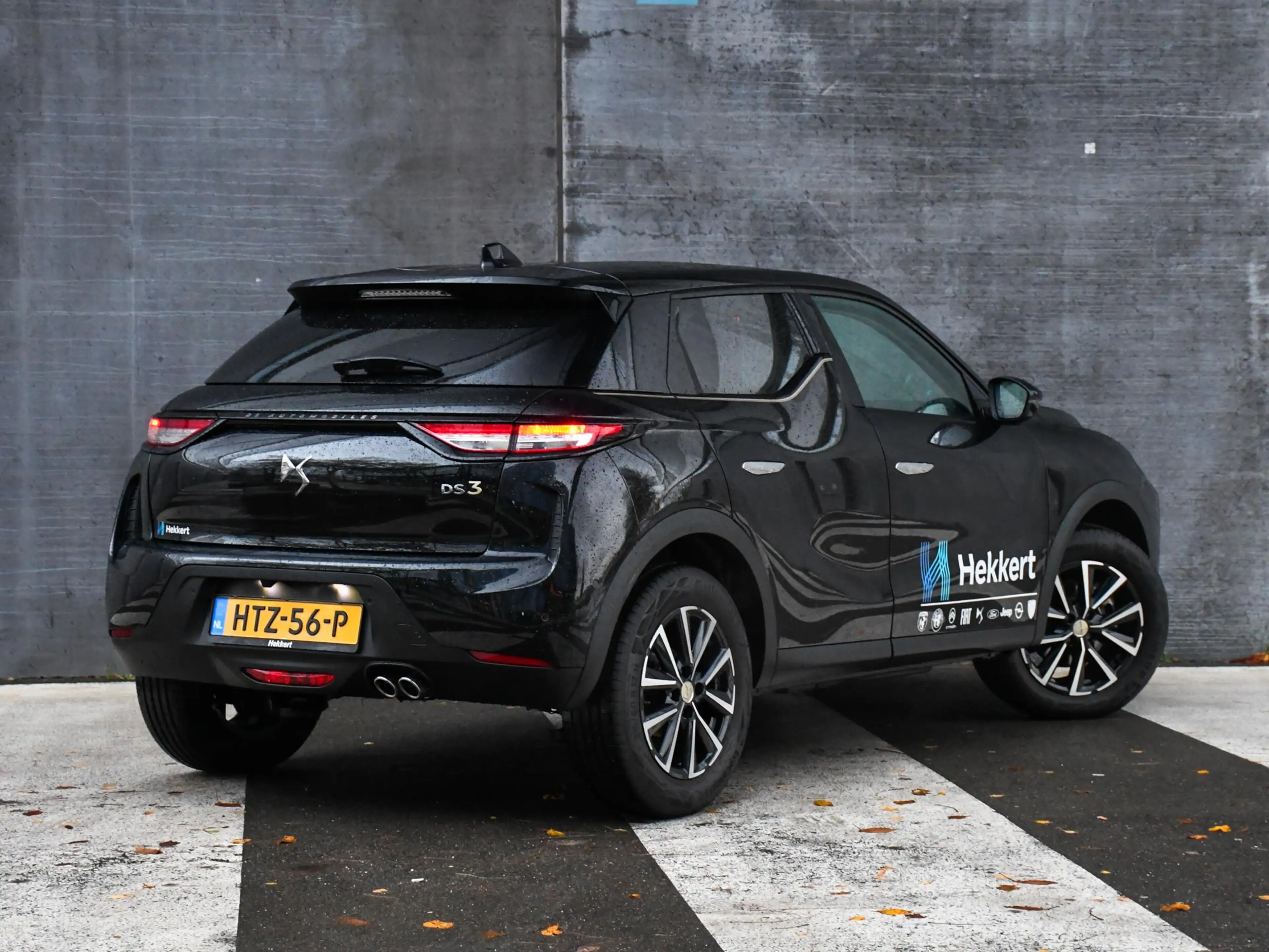 DS Automobiles DS 3 Edition France 1.2 Hybrid 145pk Automaat DODE HOEK — photo 5