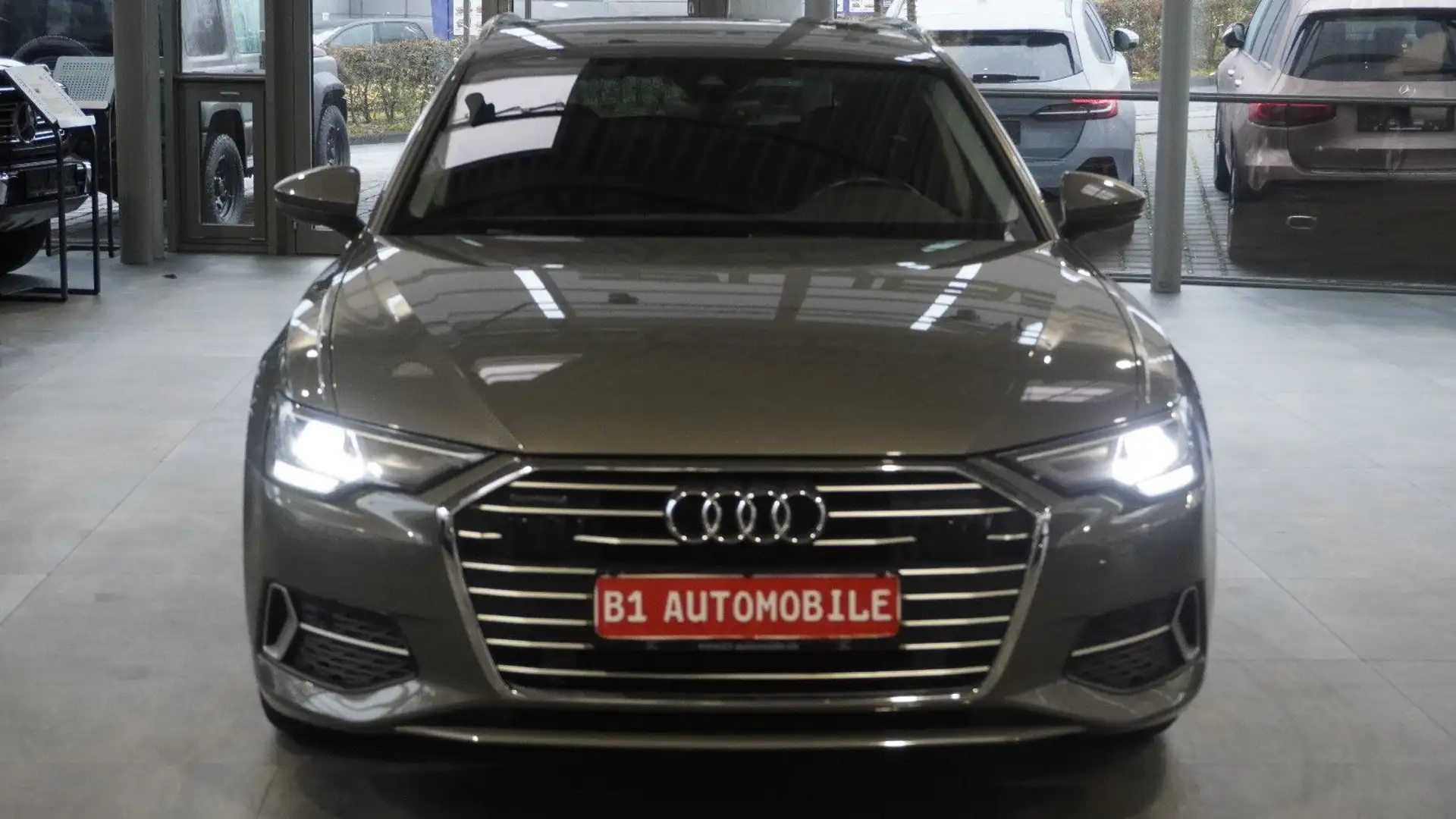 Audi A6 Avant 40 TDI quattro advanced*ACC*AHK*STHZ* Grau - 2