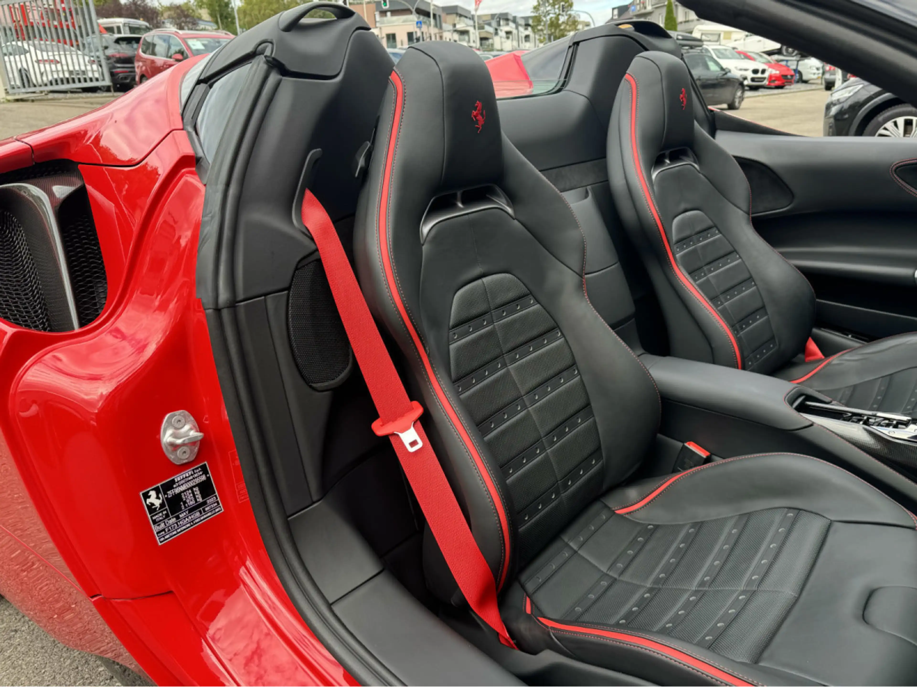 Ferrari SF90 Spider REPRISES POSSIBLE ... INZAHLUNGEN MÖGLICH Full opt — photo 9