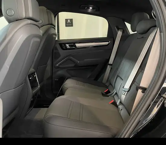 Porsche Cayenne Cayenne E-Hybrid Coupe Platinum Ed. auch andere Ansicht 22