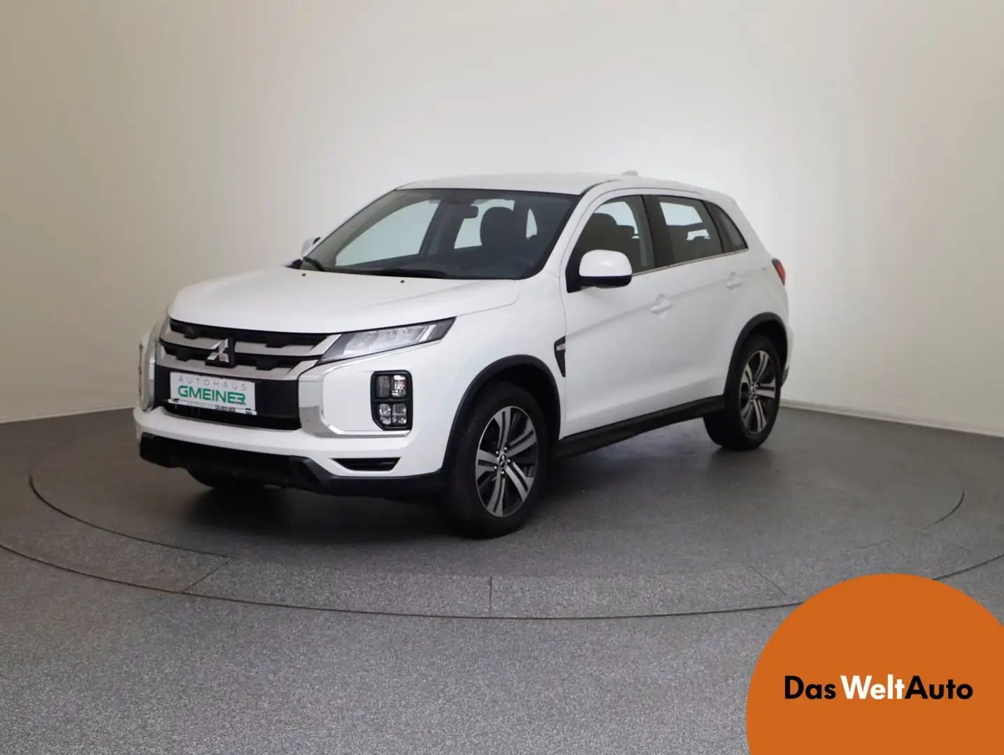 Mitsubishi ASX 2,0 MIVEC Inform Plus Weiß - 1