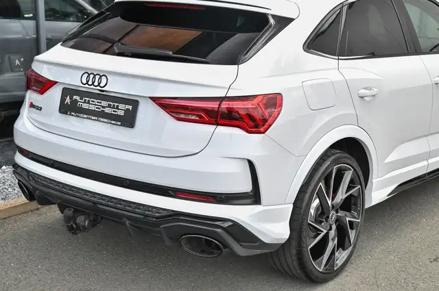 Audi RS Q3 view 7
