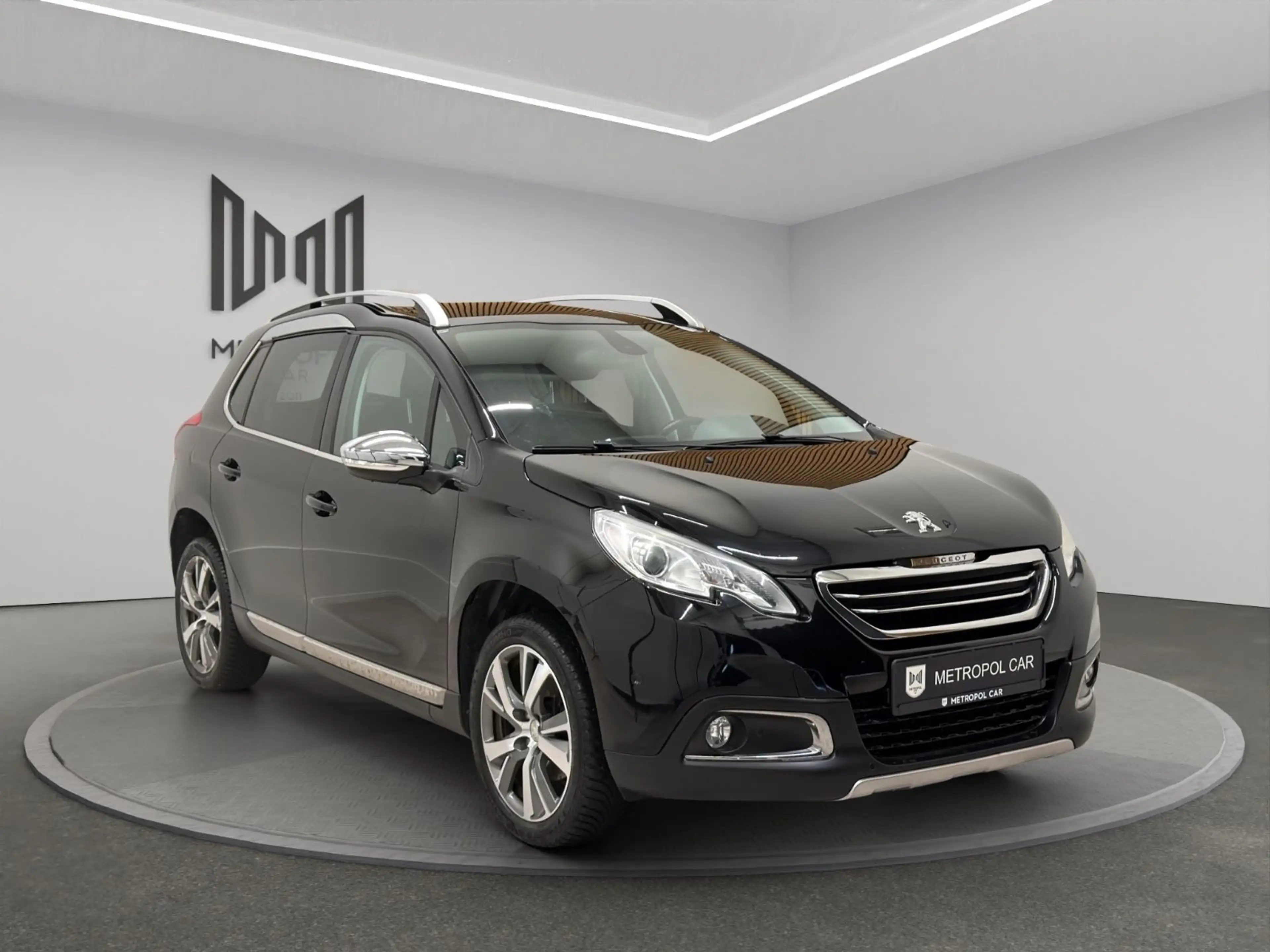 Peugeot 2008 1.2 PureTech Allure PDC/TEM/LED+TÜV 09.27 — photo 7
