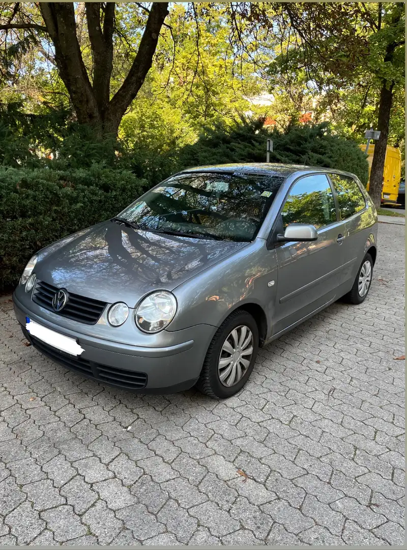 Volkswagen Polo 1.2 match 9n Grau - 1