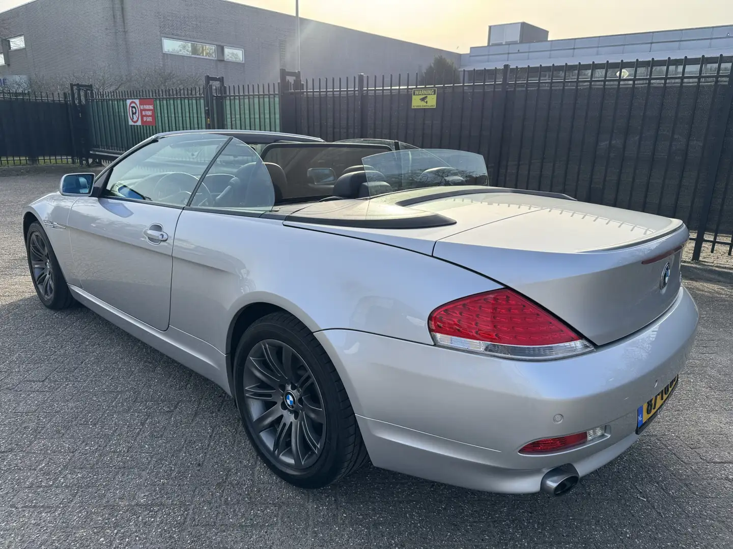 BMW 650 6-serie Cabrio 650i High Executive Sportleer/Navi/ Gri - 2